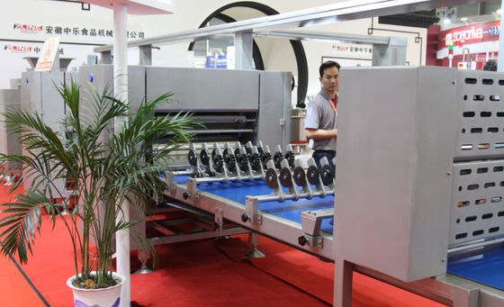 acheter Machine industrielle de lamineur de 10000 Pcs/Hr, tailleur automatique de client de machine de pizza fabrication en ligne
