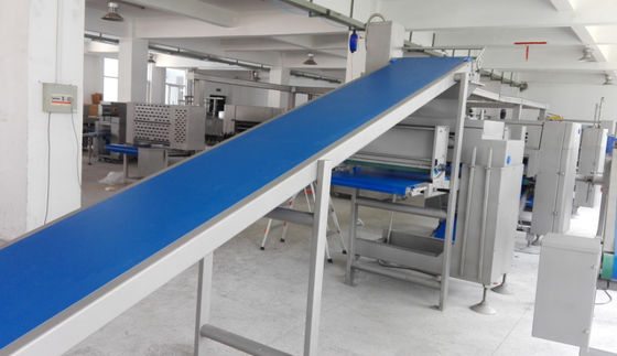 acheter chaîne de production industrielle de pain de largeur de 750mm 5000 kilogramme /Hr avec l'équipement de décoration fabrication en ligne