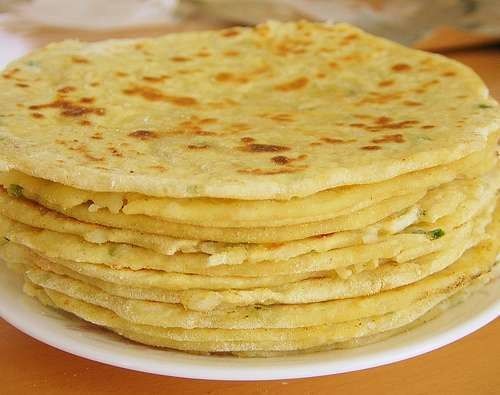 acheter Machine multifonctionnelle de tortilla de farine, fabricant automatique de tortilla avec le four tunnel fabrication en ligne