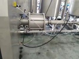 acheter La machine d'aération de gâteau mousseline avec 800kg a produit pour la bûche et tout autre gâteau mousseline fabrication en ligne